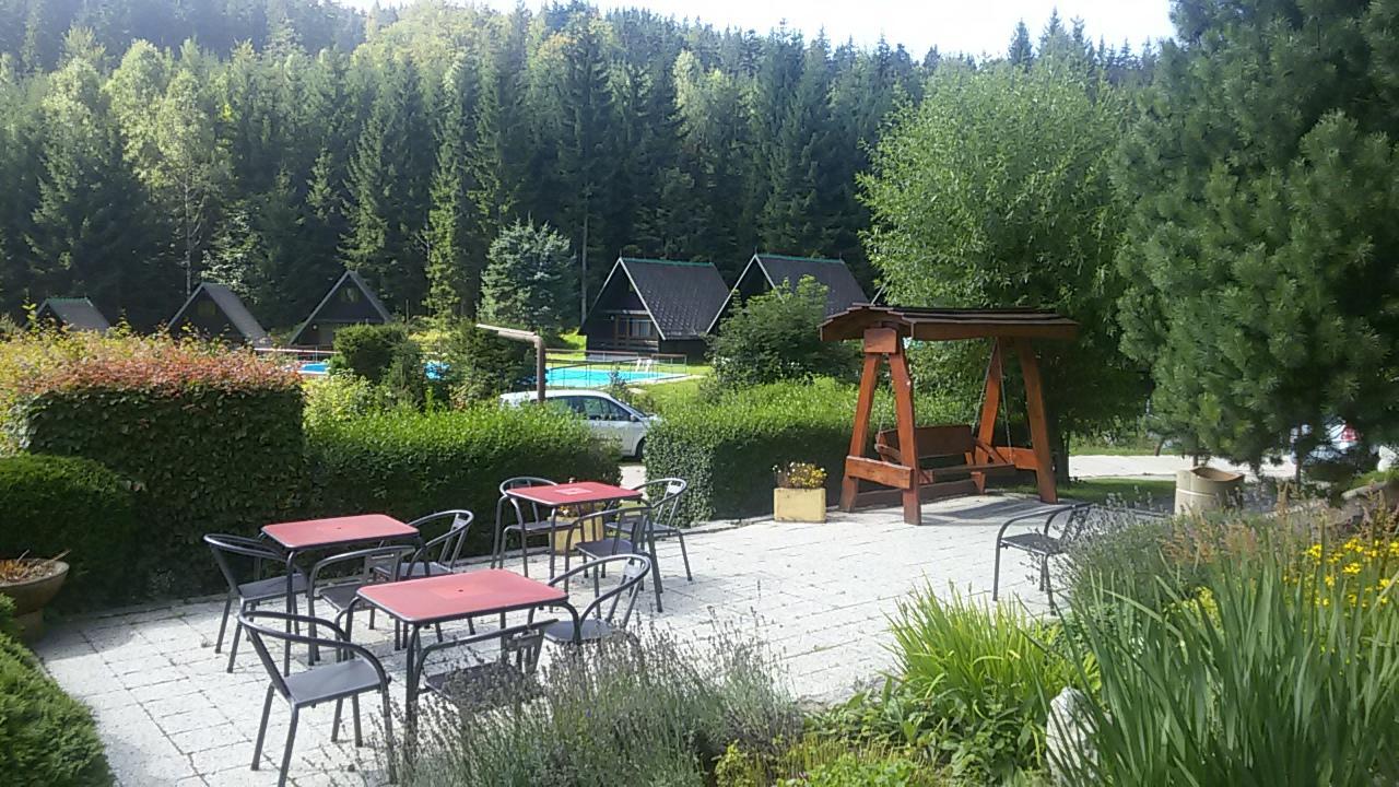 Hotel Maredis Korenov Bagian luar foto